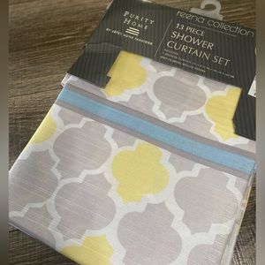 Shower Curtain New in Package with yellow, blue and white geometric patterns NWT